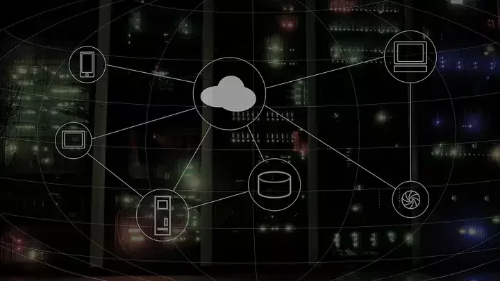 Why every CEO should be a dummy about hybrid cloud